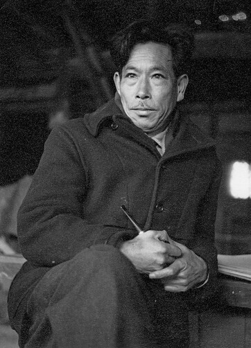 Portrait of Kitagawa Tamiji. 1949 Photo: Matsutani Kinjiro 